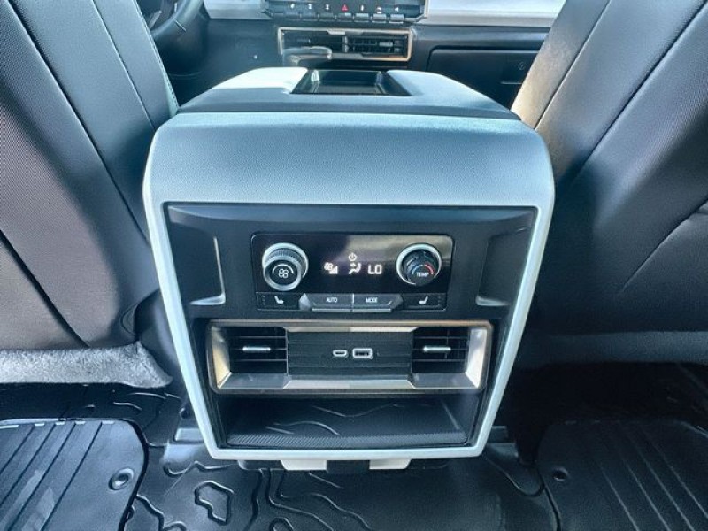 2024 GMC Hummer EV SUV 3X 1GKB0RDC0RU114804