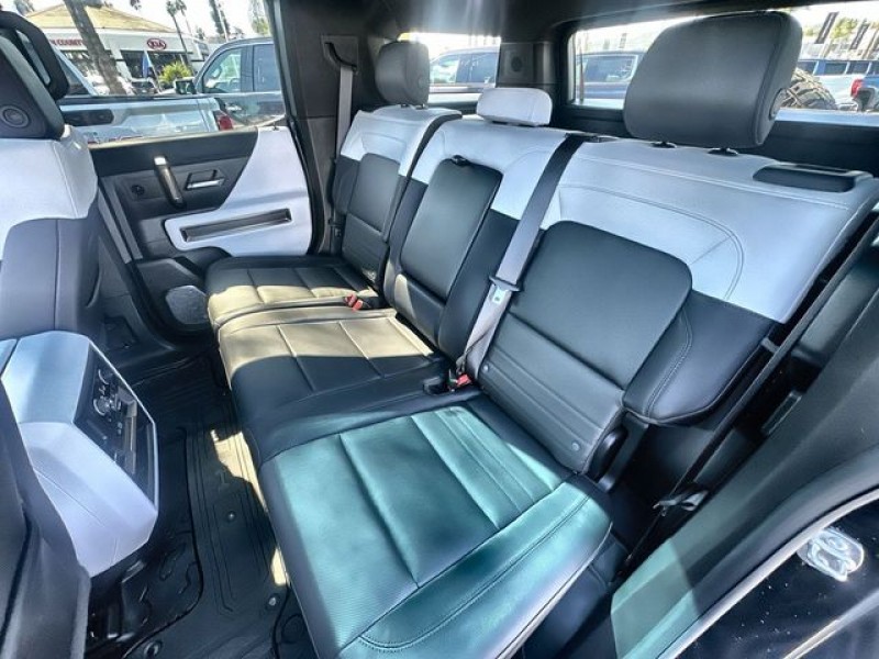 2024 GMC Hummer EV SUV 3X 1GKB0RDC0RU114804
