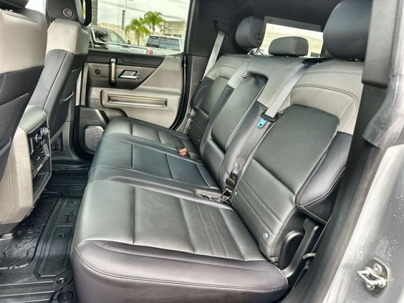 2024 GMC Hummer EV SUV 3X 1GKB0RDC3RU114666