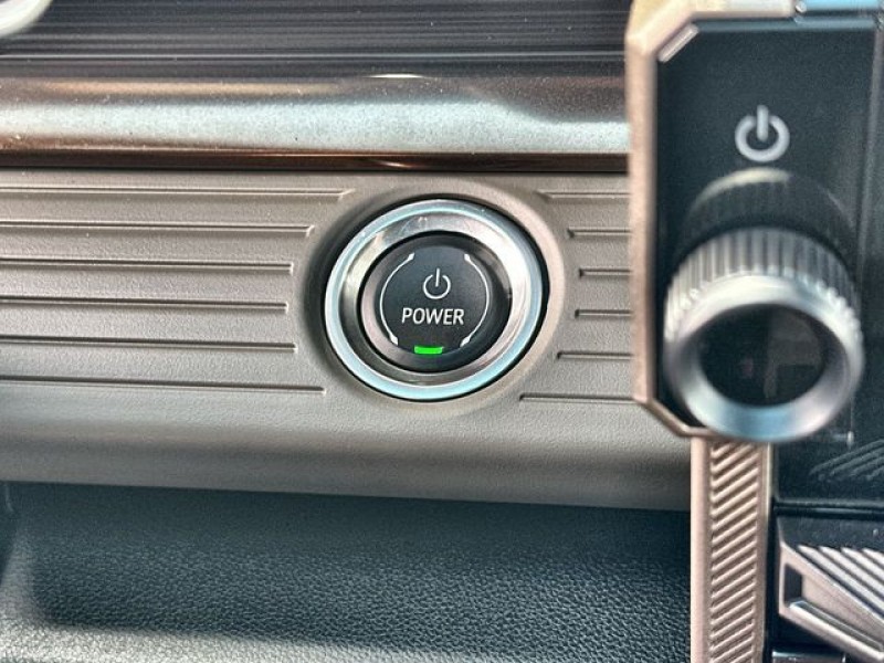 2025 GMC Hummer EV SUV 3X 1GKB0RDC3SU102748