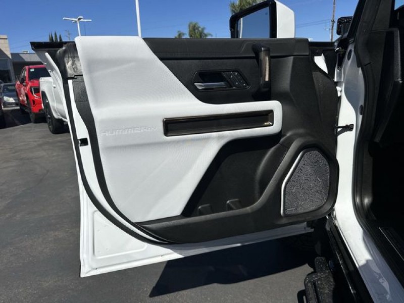 2024 GMC Hummer EV SUV 3X 1GKB0RDC7RU114220