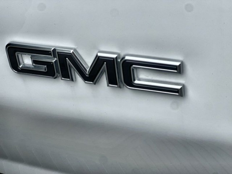 2024 GMC Hummer EV SUV 3X 1GKB0RDC8RU107681