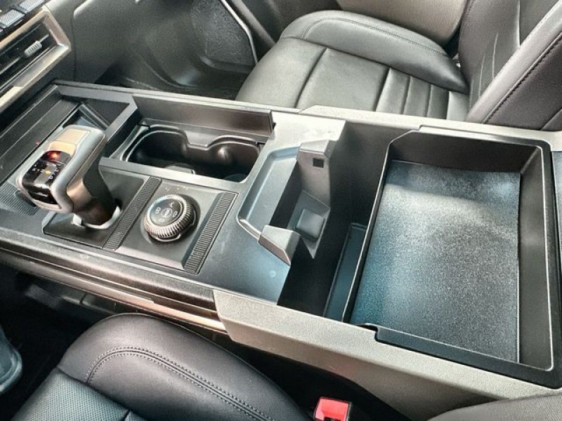 2024 GMC Hummer EV SUV 3X 1GKB0RDC8RU107681