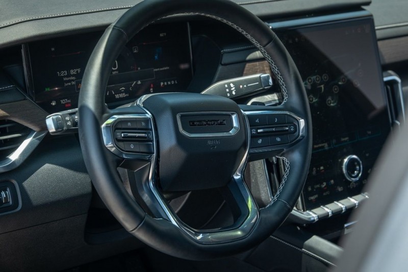 2024 GMC Acadia Denali 1GKENLKS3RJ178312