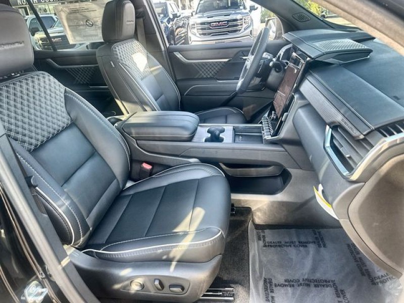 2026 GMC Acadia Denali 1GKENRKS5TJ210767