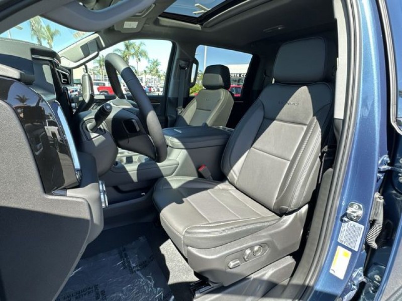 2025 GMC Sierra 2500HD Denali 1GT4UREY3SF303184