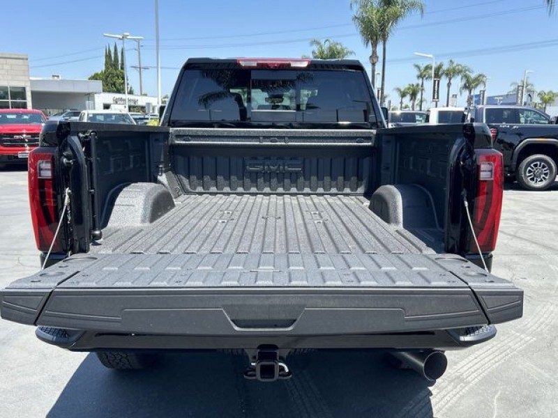 2025 GMC Sierra 2500HD Denali 1GT4UREY4SF315778