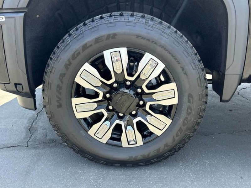 2025 GMC Sierra 2500HD Denali 1GT4UREY4SF315778
