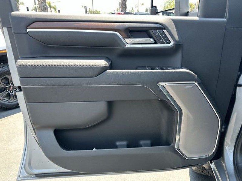 2025 GMC Sierra 3500HD Denali 1GT4UWEY9SF355207