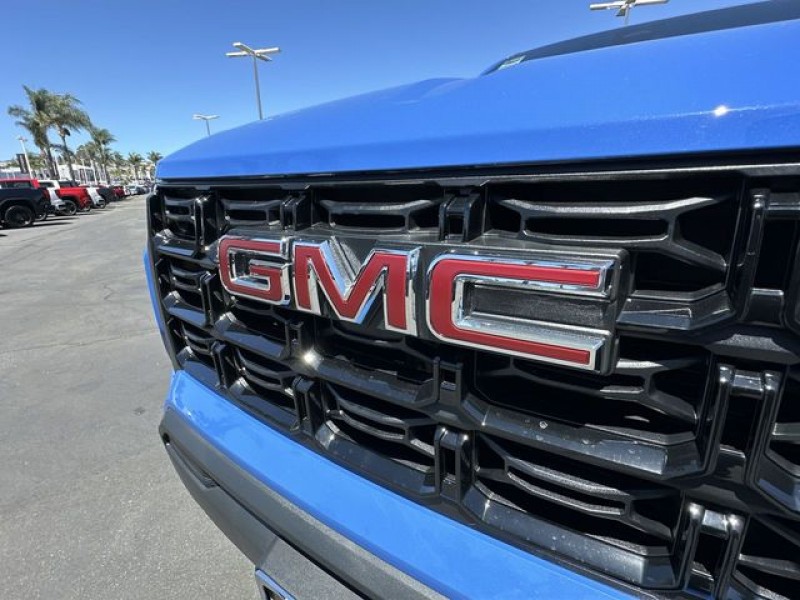 2025 GMC Canyon Elevation 1GTP1BEK6S1223190