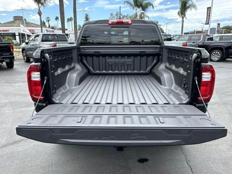 2026 GMC Canyon AT4X 1GTP2EEK1T1110098