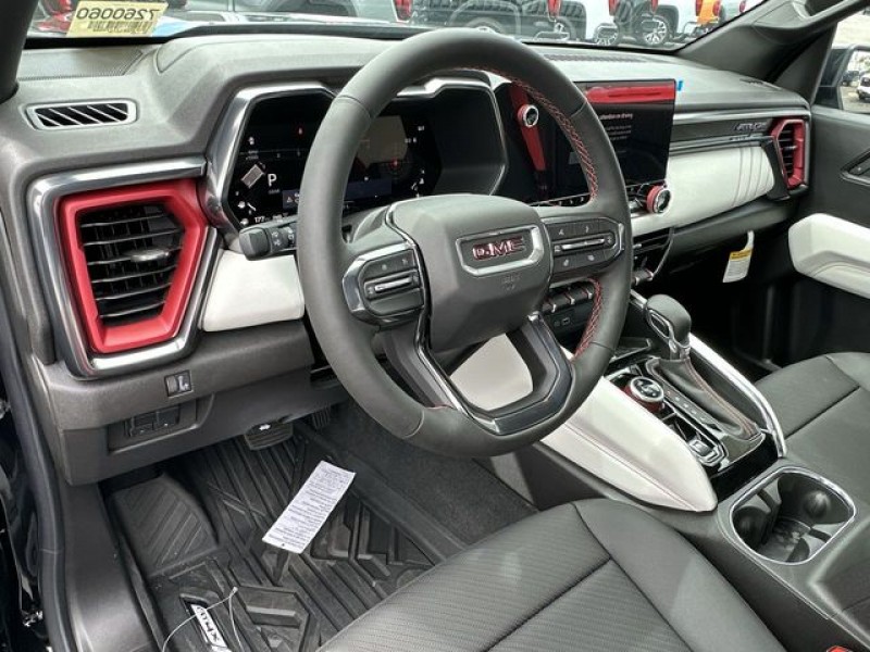 2026 GMC Canyon AT4X 1GTP2EEK1T1110098