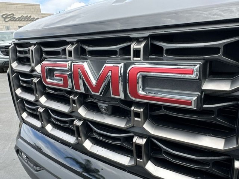 2026 GMC Canyon AT4X 1GTP2EEK1T1110098