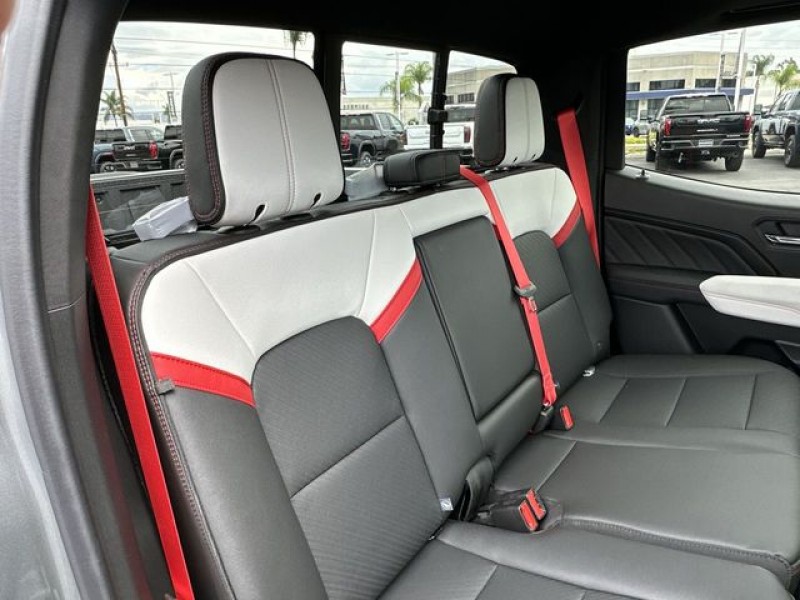 2026 GMC Canyon AT4X 1GTP2EEK5T1108693