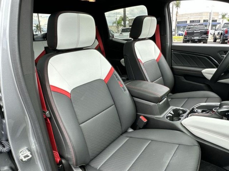2026 GMC Canyon AT4X 1GTP2EEK5T1108693