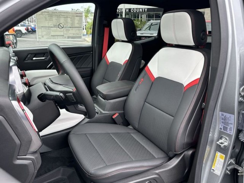 2026 GMC Canyon AT4X 1GTP2EEK5T1108693
