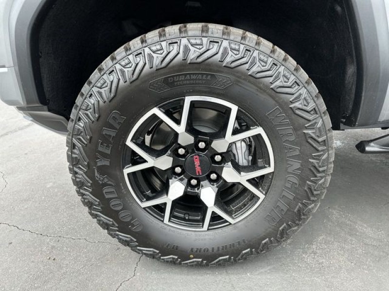 2026 GMC Canyon AT4X 1GTP2EEK5T1108693