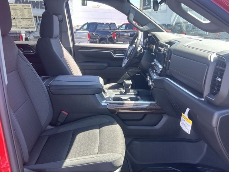 2025 GMC Sierra 1500 Elevation 1GTUUCED6SZ272165
