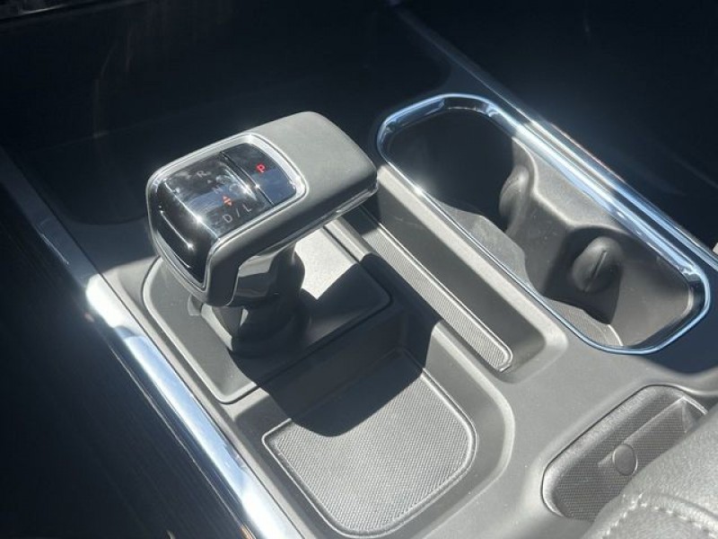2025 GMC Sierra 1500 Elevation 1GTUUCED6SZ272165