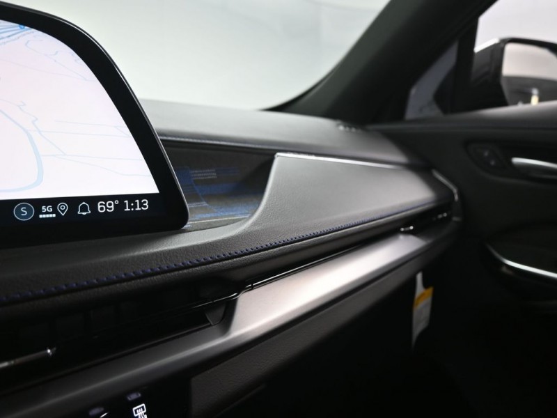 2024 Cadillac XT4 Sport 1GYFZER49RF182787