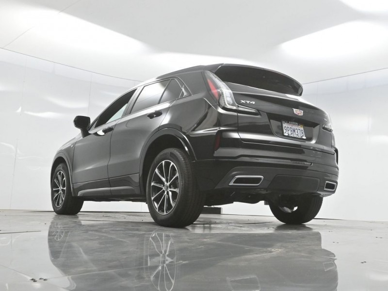2024 Cadillac XT4 Sport 1GYFZER49RF182787