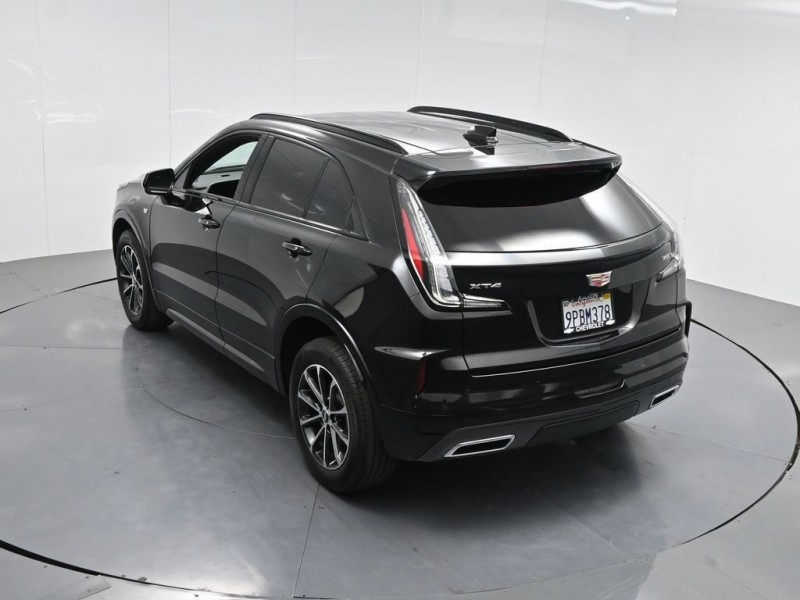 2024 Cadillac XT4 Sport 1GYFZER49RF182787