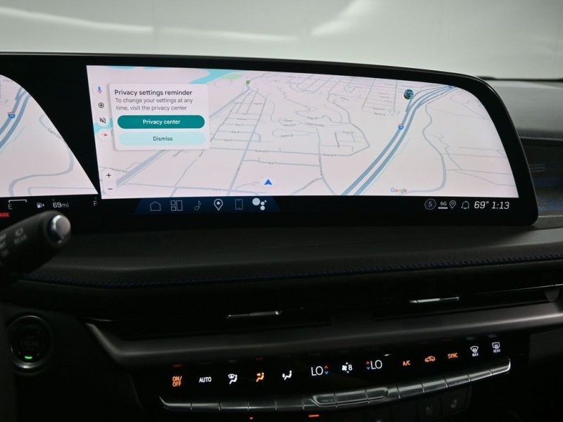 2024 Cadillac XT4 Sport 1GYFZER49RF182787