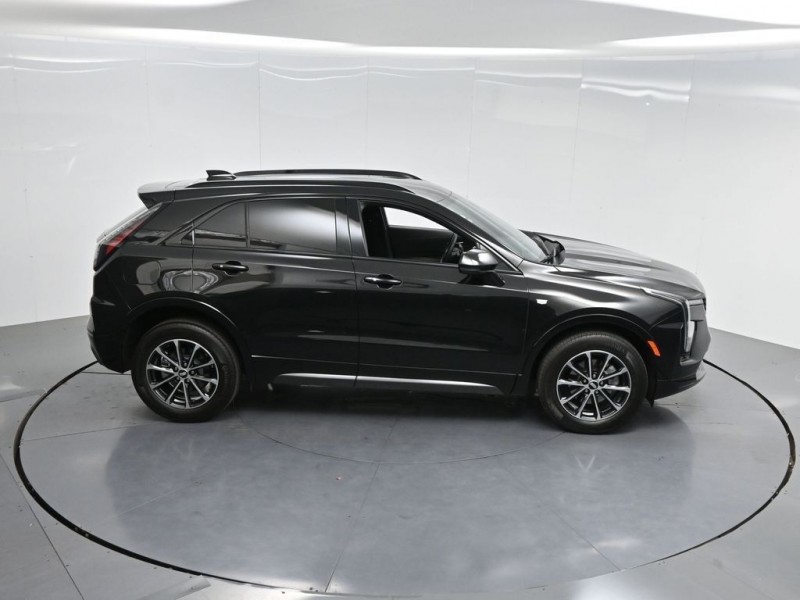 2024 Cadillac XT4 Sport 1GYFZER49RF182787