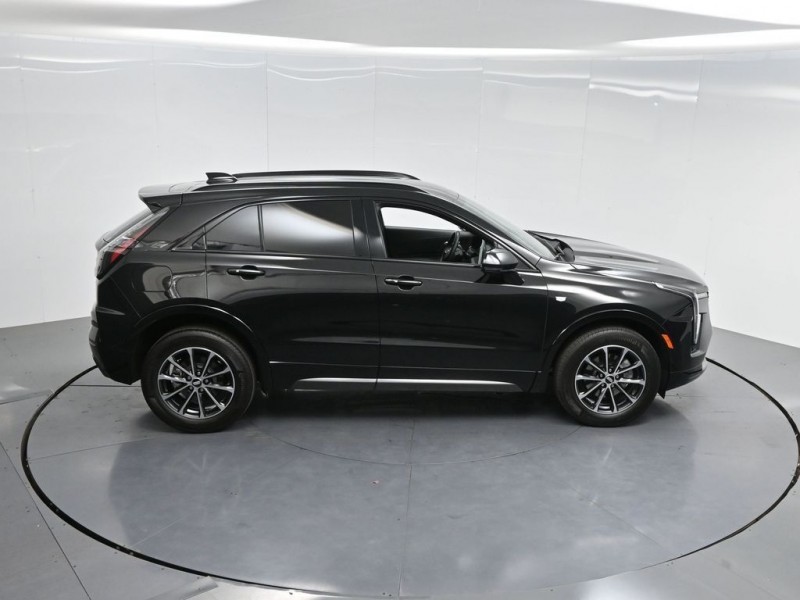 2024 Cadillac XT4 Sport 1GYFZER49RF182787