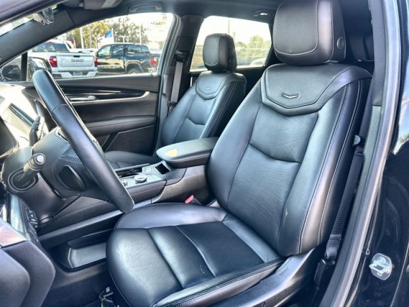 2024 Cadillac XT5 Premium Luxury 1GYKNCR41RZ749801
