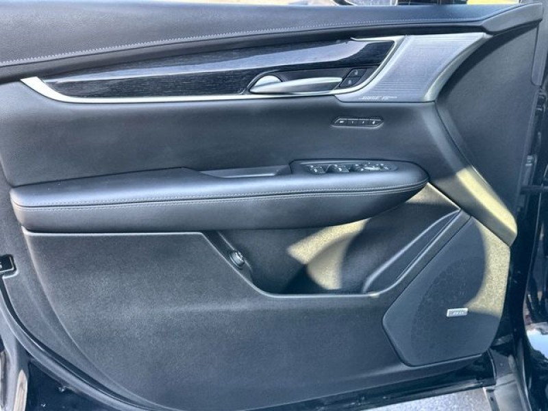 2024 Cadillac XT5 Premium Luxury 1GYKNCR41RZ749801