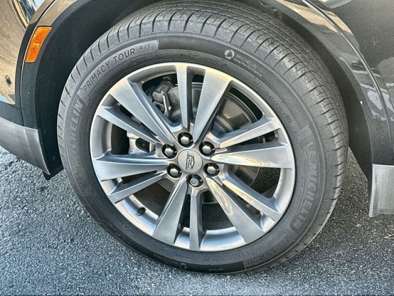 2024 Cadillac XT5 Premium Luxury 1GYKNCR41RZ749801