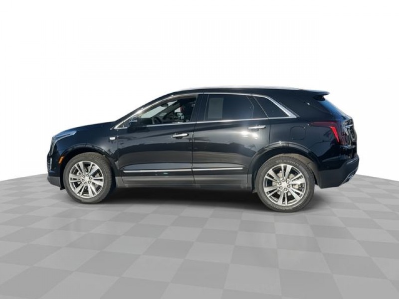 2024 Cadillac XT5 Premium Luxury 1GYKNCR41RZ749801