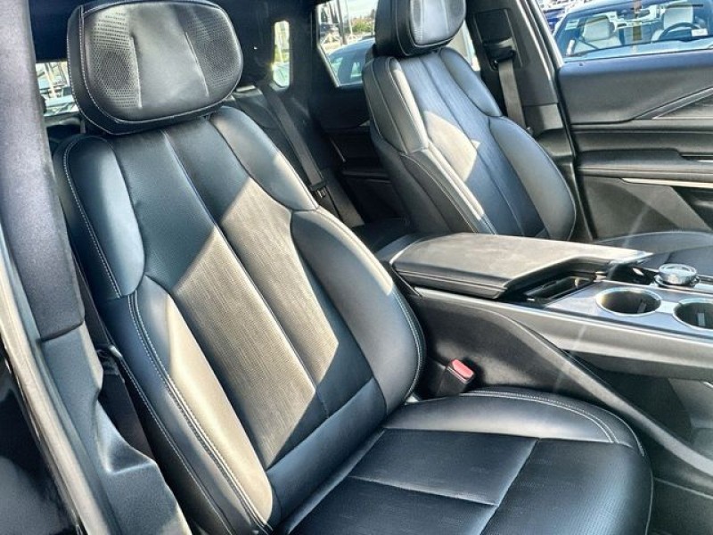 2024 Cadillac LYRIQ Luxury 1GYKPRRK1RZ135553