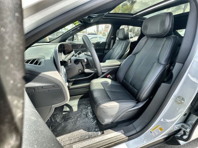 2024 Cadillac LYRIQ Luxury 1GYKPRRK6RZ128288