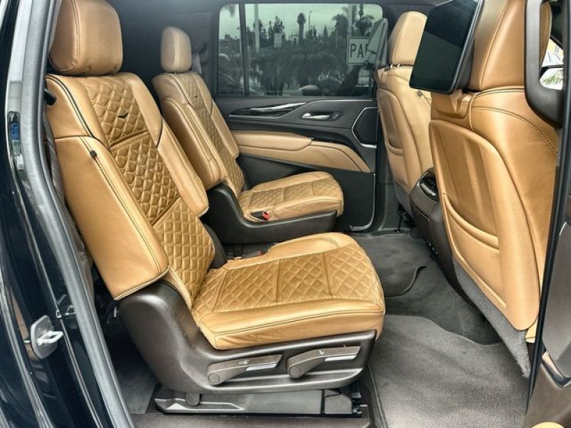 2023 Cadillac Escalade ESV Sport 1GYS4PKL7PR564760