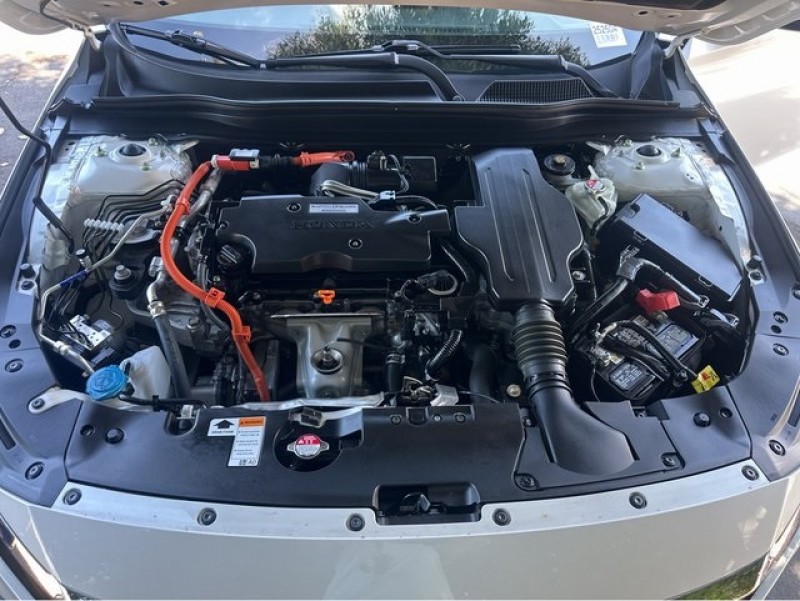 2020 Honda Accord Hybrid Touring 1HGCV3F97LA008974