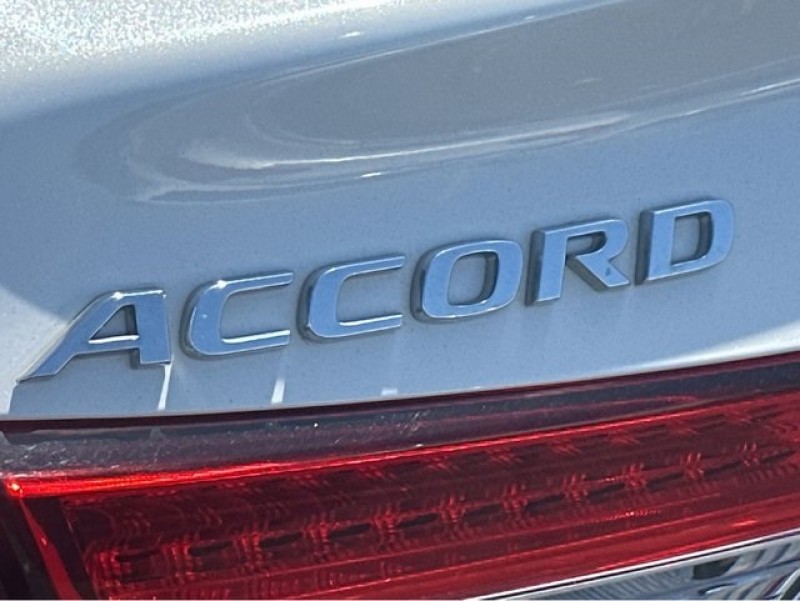 2020 Honda Accord Hybrid Touring 1HGCV3F97LA008974