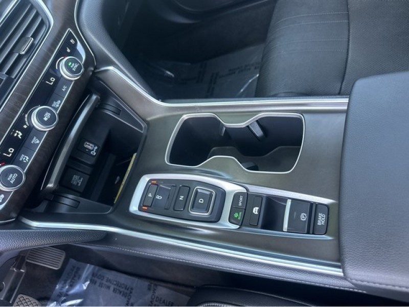 2020 Honda Accord Hybrid Touring 1HGCV3F97LA008974