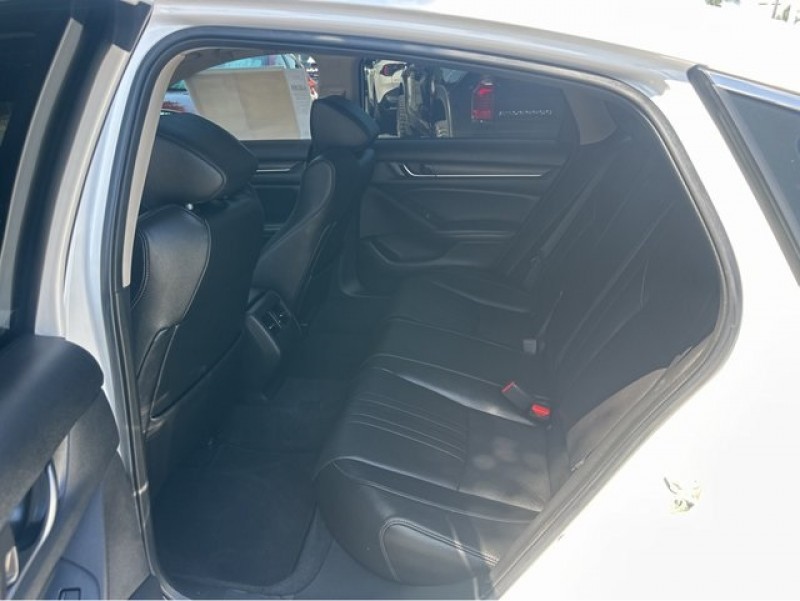 2020 Honda Accord Hybrid Touring 1HGCV3F97LA008974