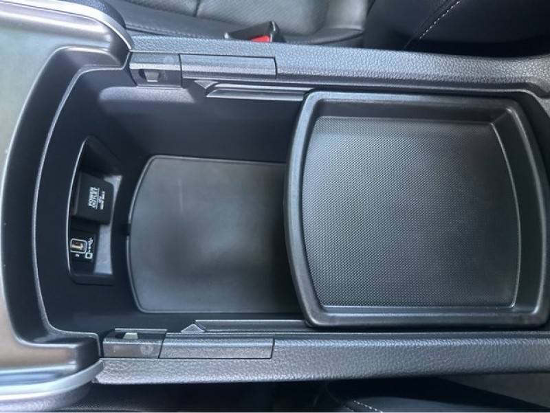 2020 Honda Accord Hybrid Touring 1HGCV3F97LA008974