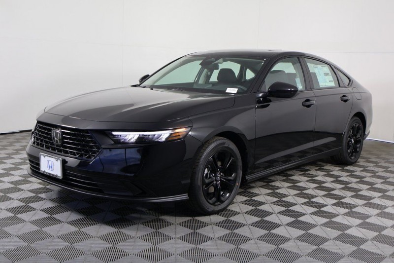 2025 Honda Accord SE 1HGCY1F40SA081795