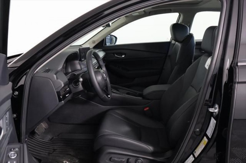 2025 Honda Accord Hybrid EX-L 1HGCY2F6XSA093914