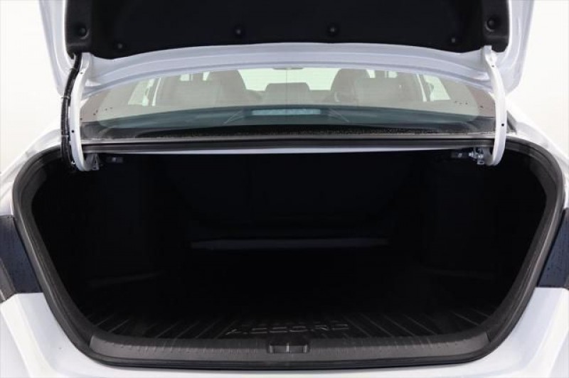 2025 Honda Accord Hybrid Sport-L 1HGCY2F79SA095842
