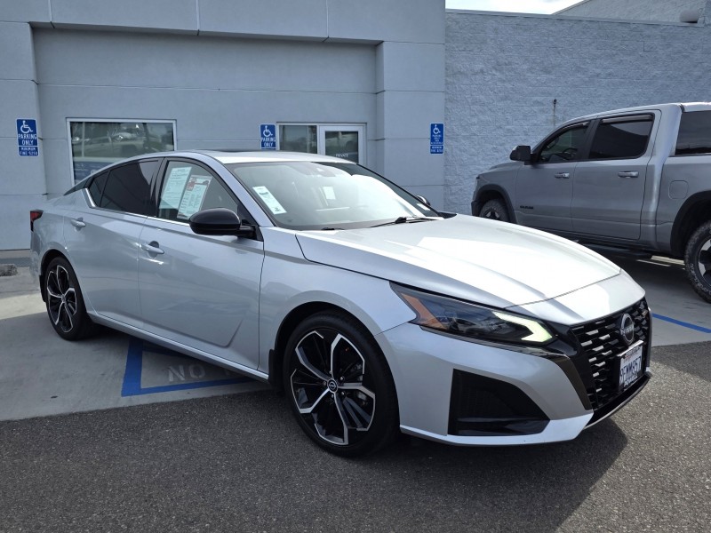 2023 Nissan Altima 2.5 SR 1N4BL4CV2PN352997