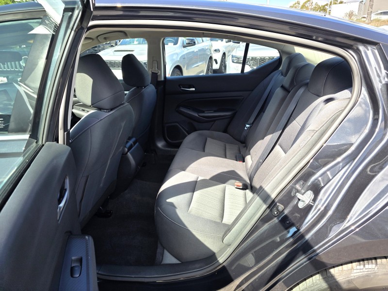 2022 Nissan Altima 2.5 SV 1N4BL4DV5NN410600