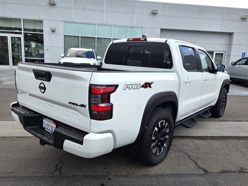 2023 Nissan Frontier PRO-4X