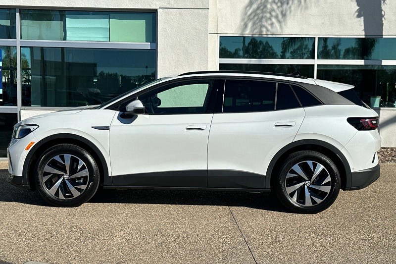 2025 Volkswagen ID.4 Pro 1V2CRPE80SC018203