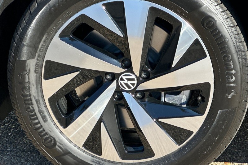 2025 Volkswagen ID.4 Pro 1V2CRPE80SC018203