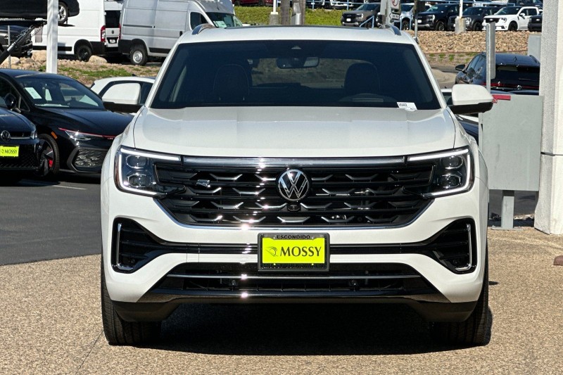 2025 Volkswagen Atlas Cross Sport SEL Premium R-LINE - Photo 8